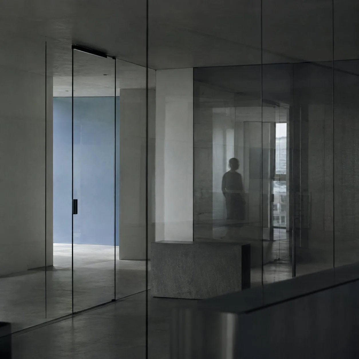 Glass Room 앨범 커버